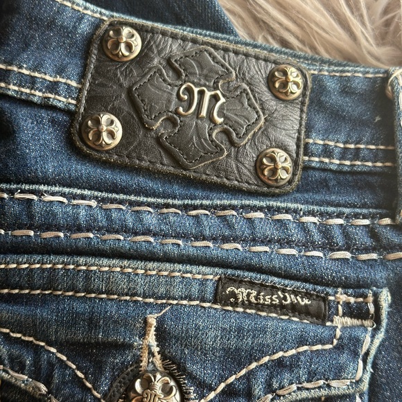 Vintage Miss Me Jeans - Picture 4 of 10